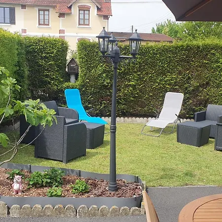 Hébergement de vacances Maison, Jardin, Barbecue Et Vélo Classé 3 étoiles