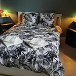 Maison, Jardin, Barbecue Et Vélo Classé 3 étoiles *