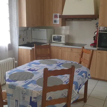 Maison, Jardin, Barbecue Et Velo Classe 3 Etoiles * Dives-sur-Mer